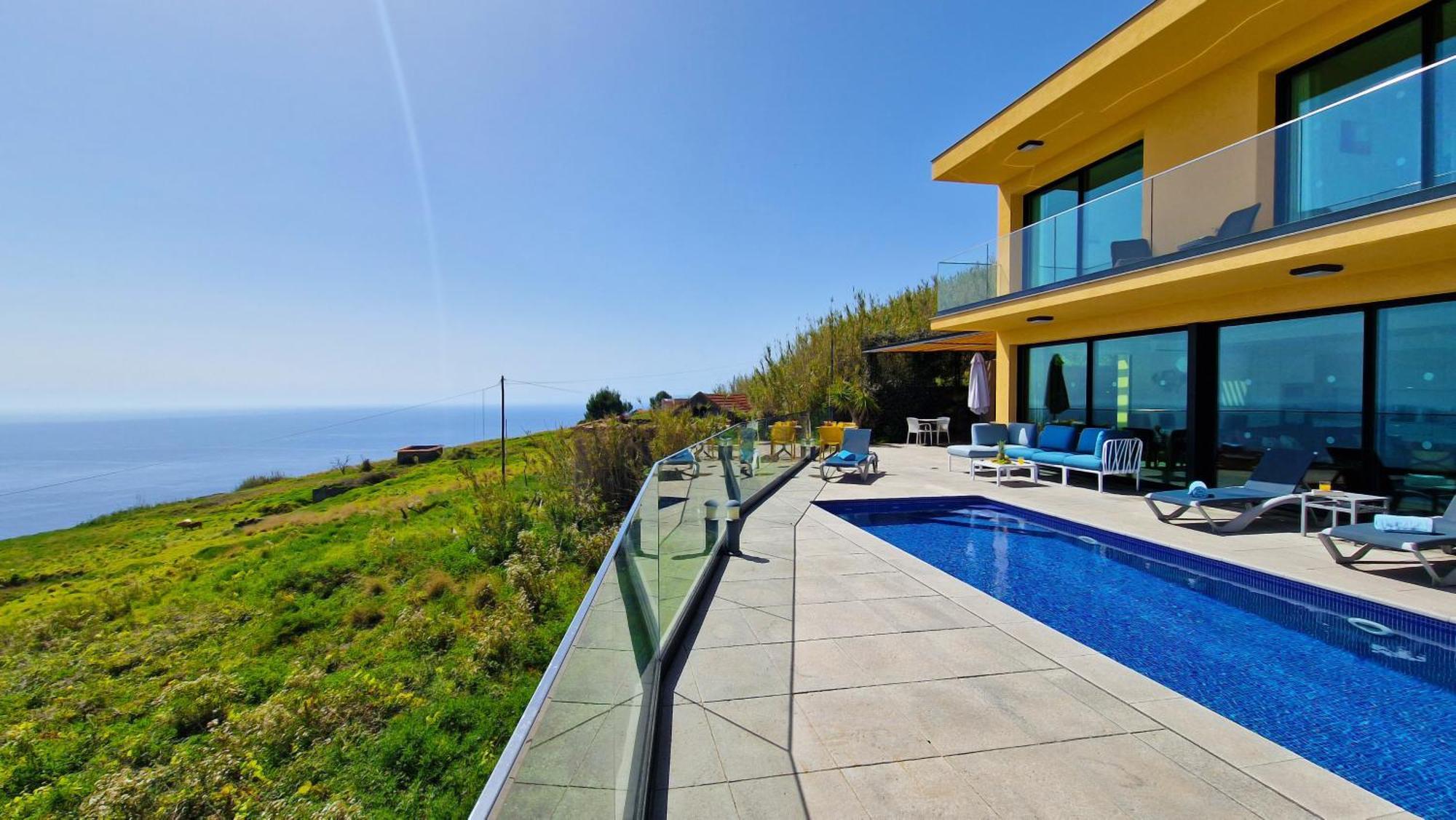 Eden Sun - A Modern Luxury Villa With A Panoramic View Prazeres Exteriér fotografie