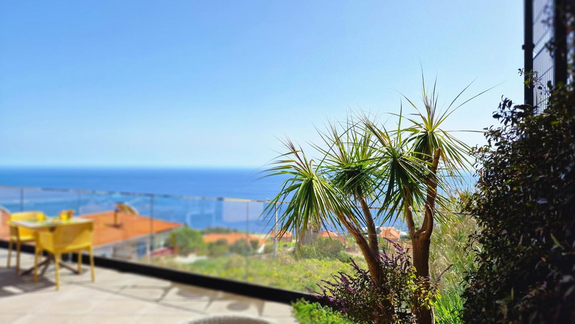 Eden Sun - A Modern Luxury Villa With A Panoramic View Prazeres Exteriér fotografie