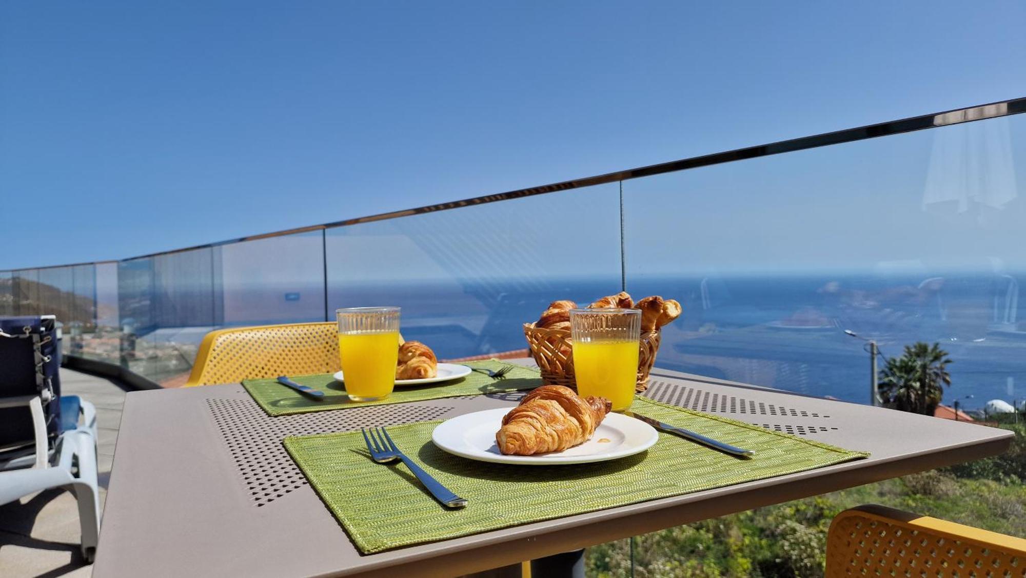 Eden Sun - A Modern Luxury Villa With A Panoramic View Prazeres Exteriér fotografie